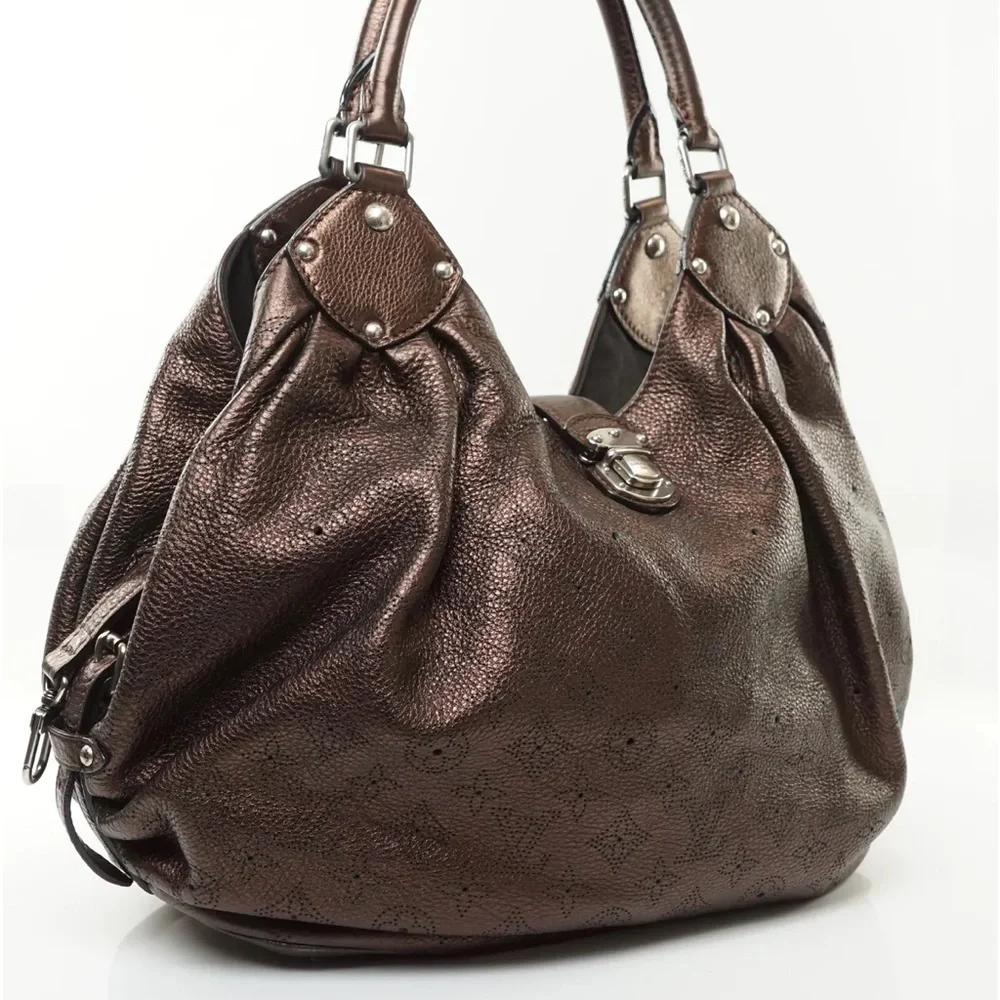LV Mahina metallic brown ‘L’ hobo bag - Picture 15 of 15